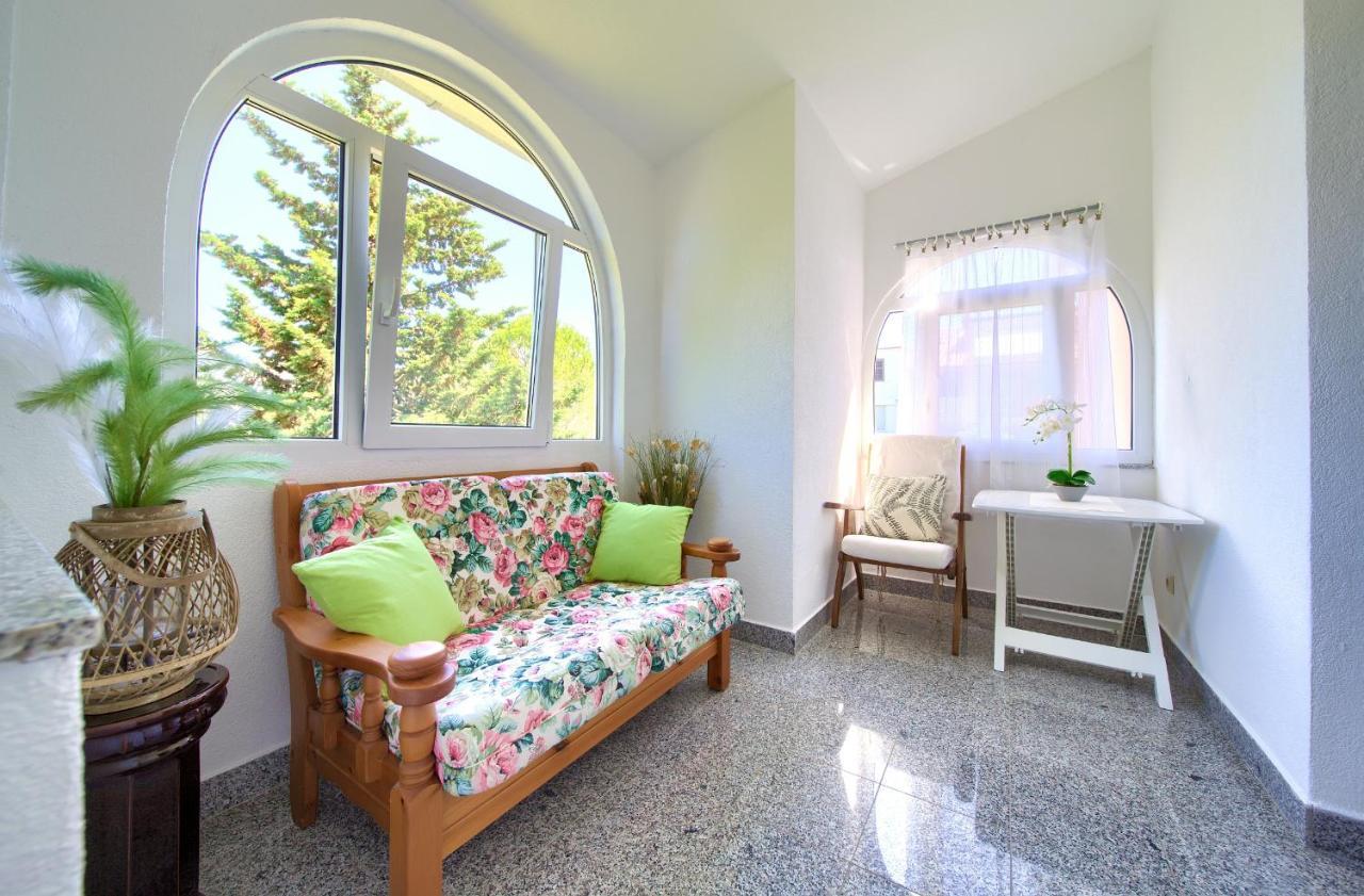 Stella Apartmani Malinska Bagian luar foto