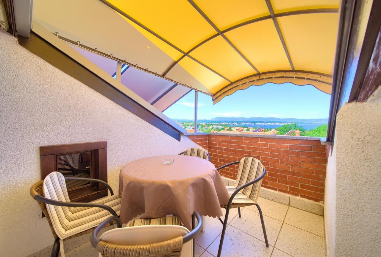 Stella Apartmani Malinska Bagian luar foto